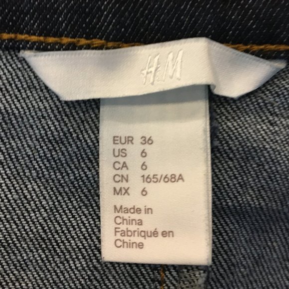 H&M Short Denim Skirt with Gold Buttons in Front - Picture 5 of 7